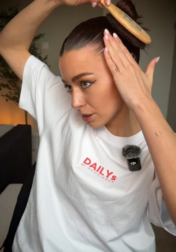 Learn how to do a slick-bun