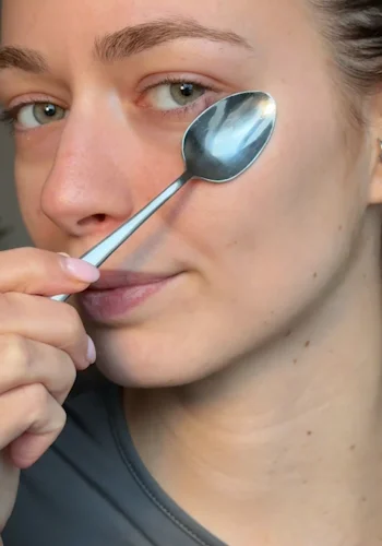 Quick Fix for puffy eyes